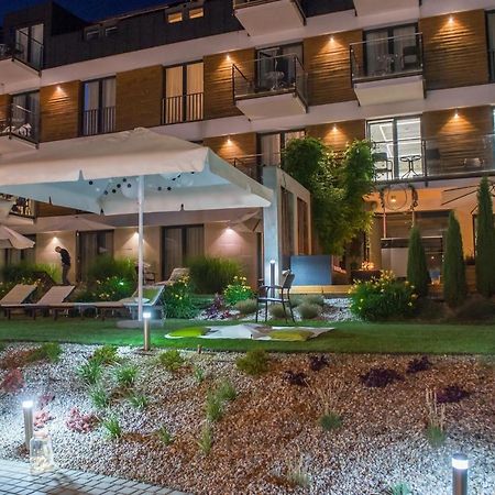 Hotel Uniejow Kültér fotó