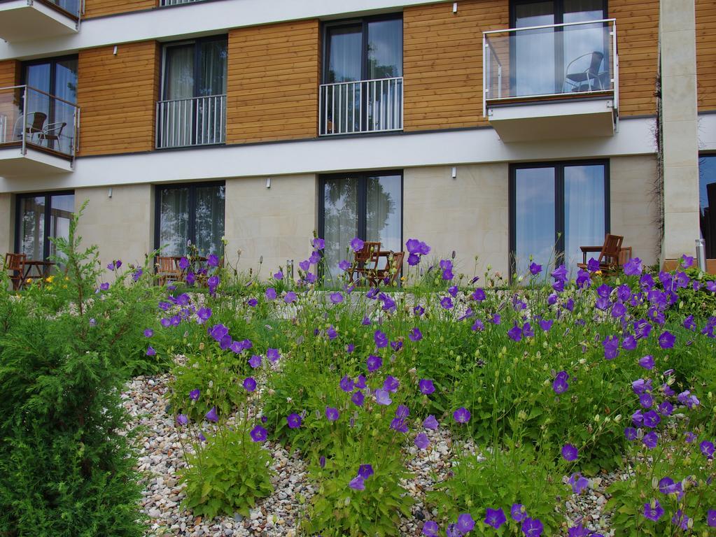 Hotel Uniejow Kültér fotó